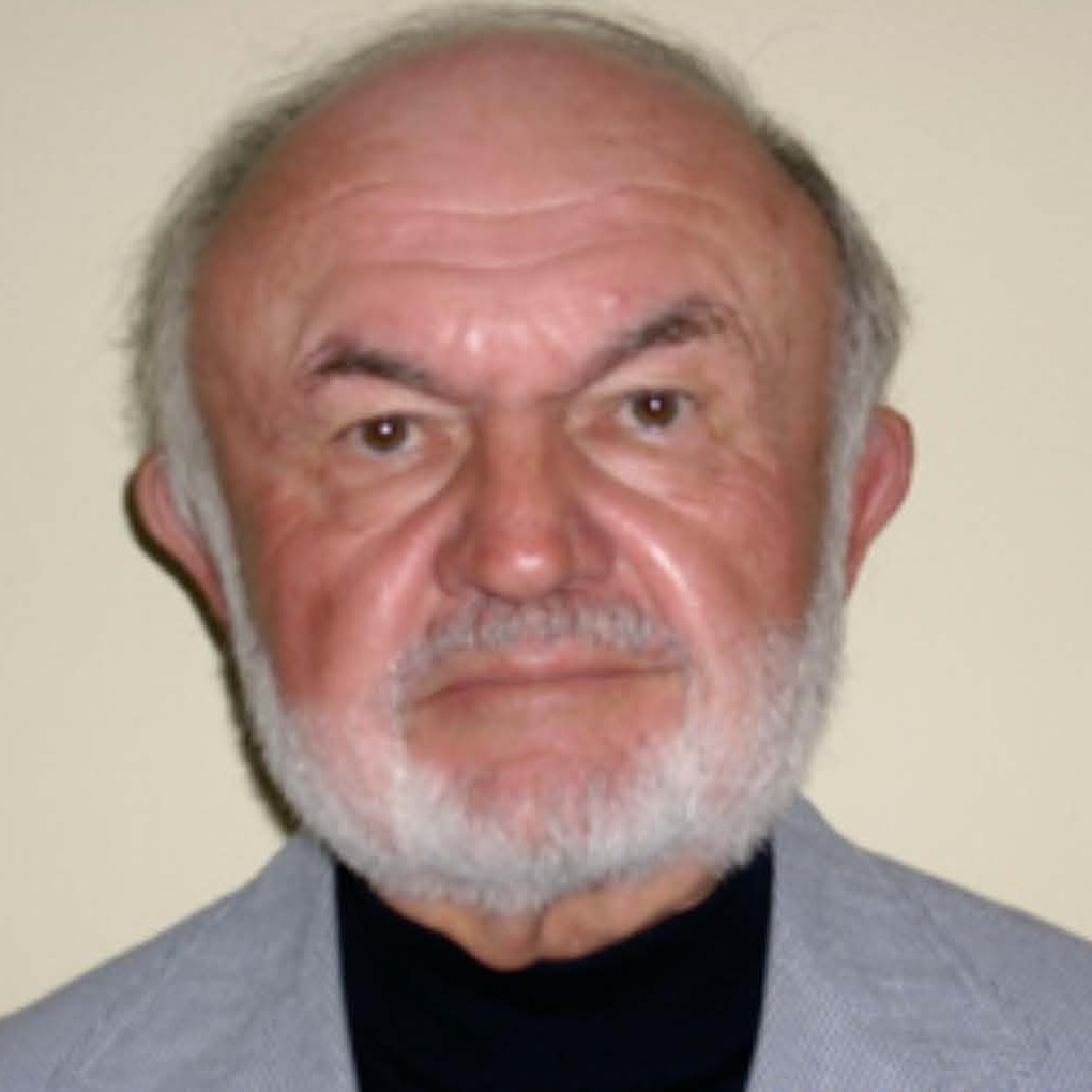 Headshot of Robert J. Martineau